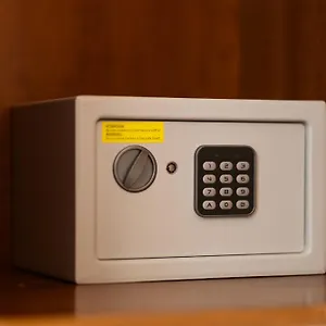 https://hotel-max-rome.it-romehotels.com